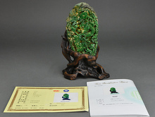 本翡翠龍 彫刻台付