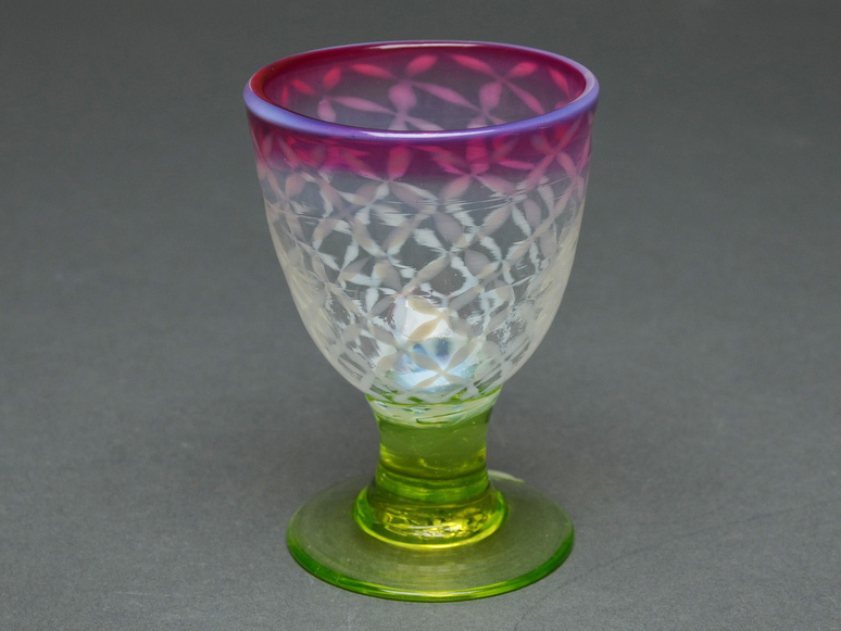 七宝繋ぎ ウラン硝子